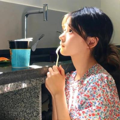 火爆英雌