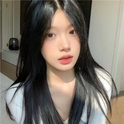 正是青春璀璨时